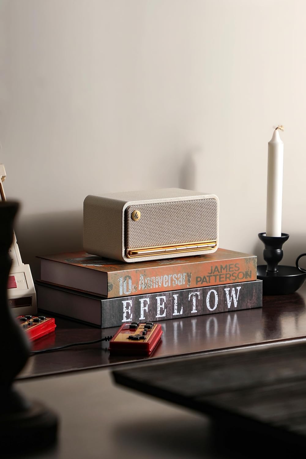 EDIFIER MP230 - Enceinte Portable Bluetooth sans Fil Lecture Via Bluetooth, AUX et Carte Micro SD - 20W RMS